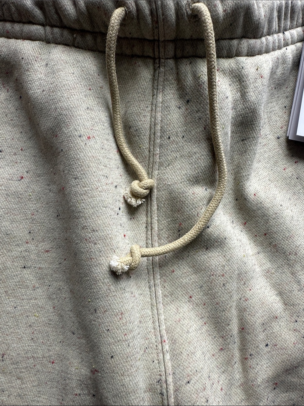 Nike Men’s Beige Flecked Athletic Shorts - Picture 3 of 7